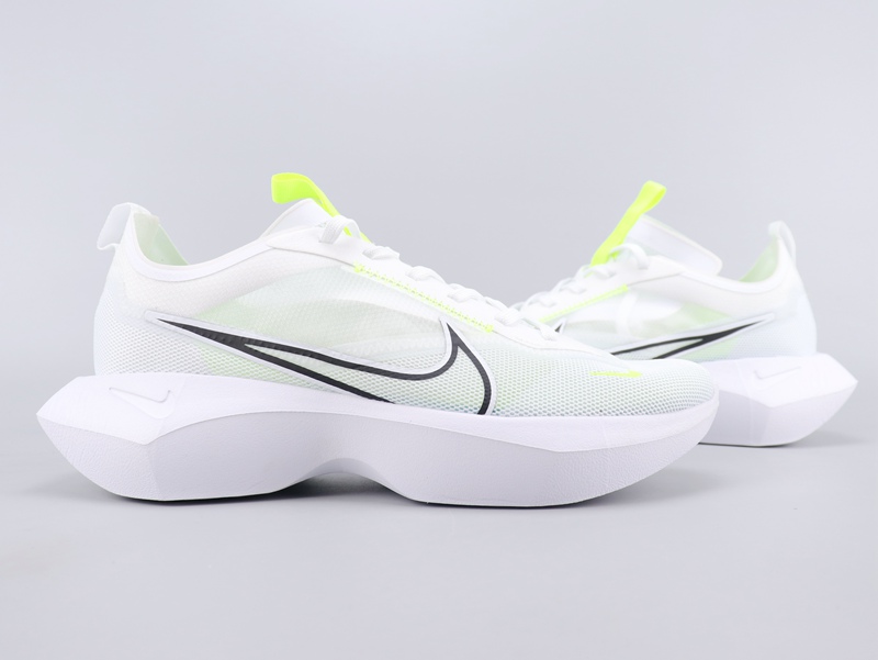 2020 Nike VisTa Lite Se Su 20 White Black Running Shoes